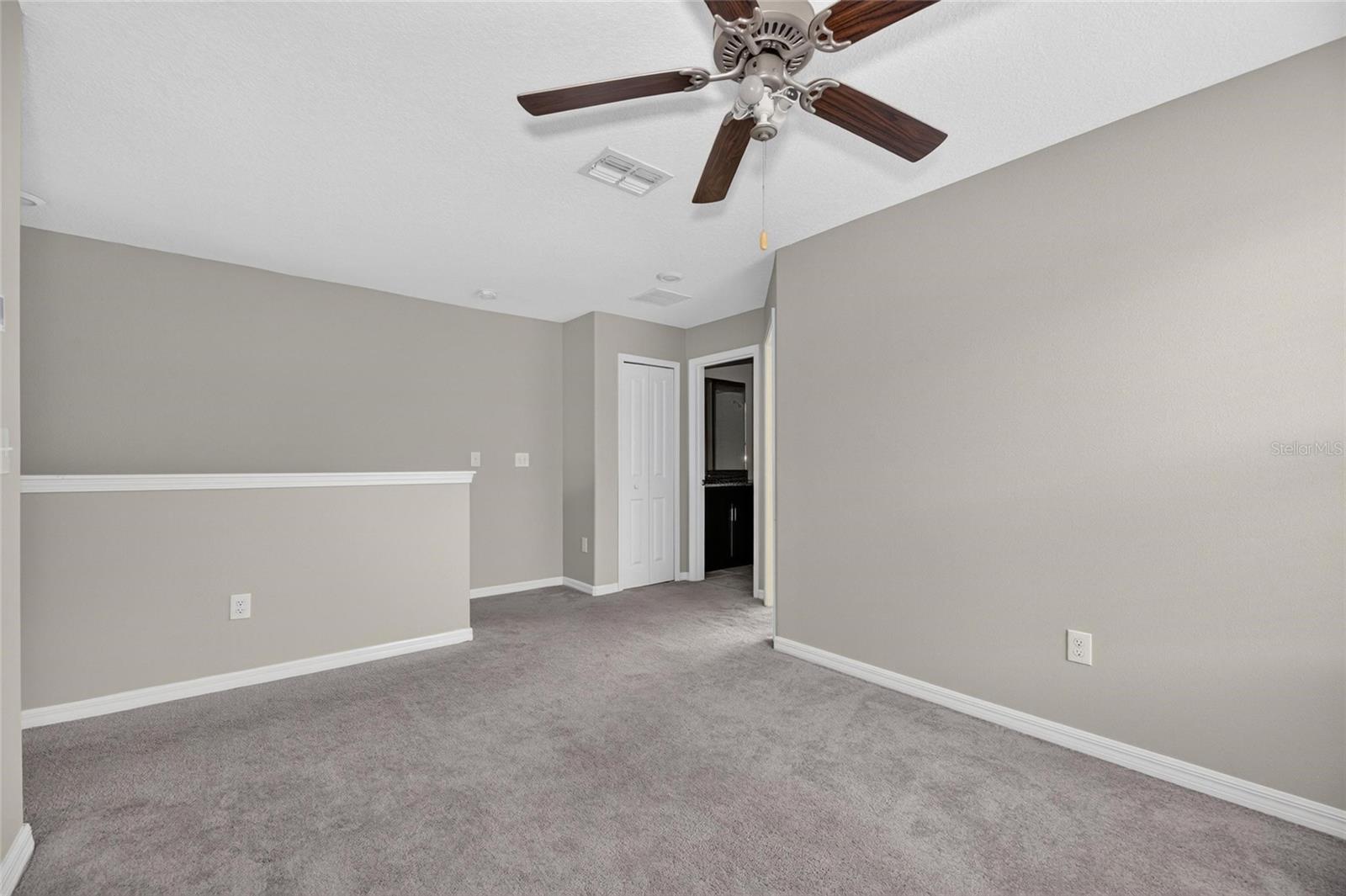 PALM RIVER TWNHMS PH 1 - Residential Lease