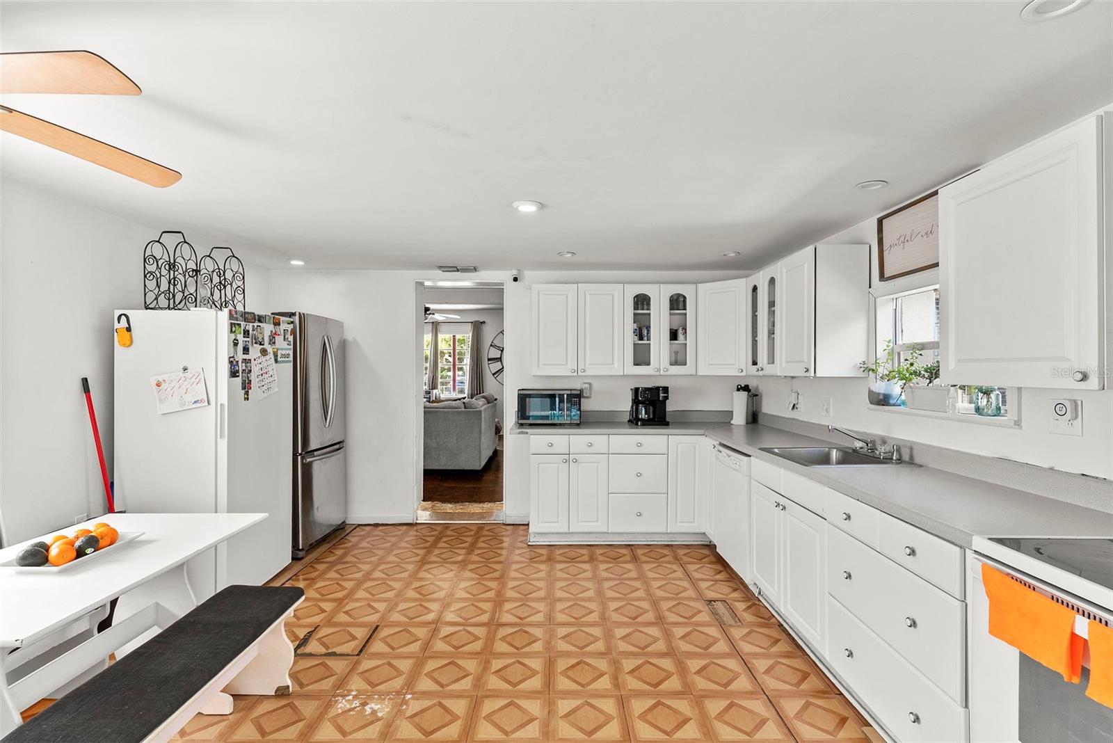 DEER LAKE TERRACE SUB - Residential