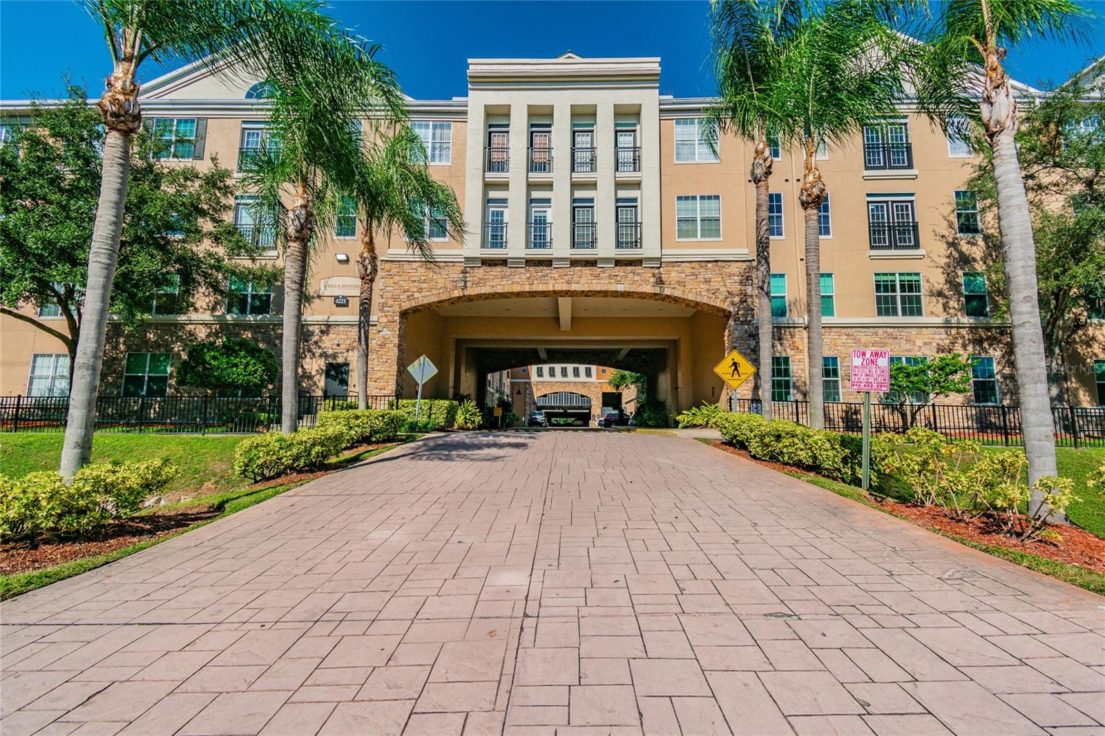 VILLA SONOMA AT INTERNATIONAL - Residential