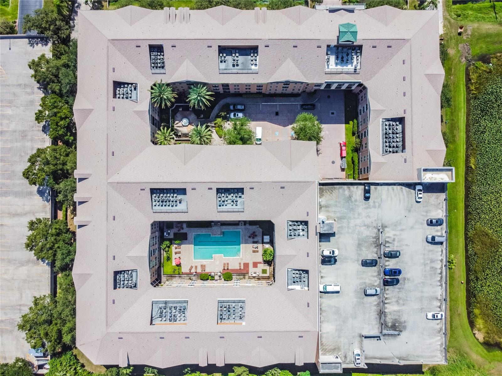 VILLA SONOMA AT INTERNATIONAL - Residential