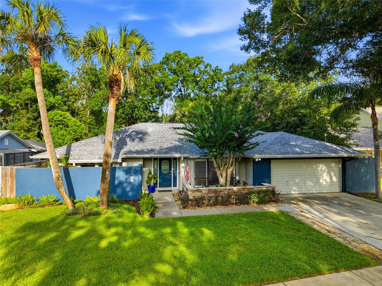 HAMPTON VILLAGE - Residential