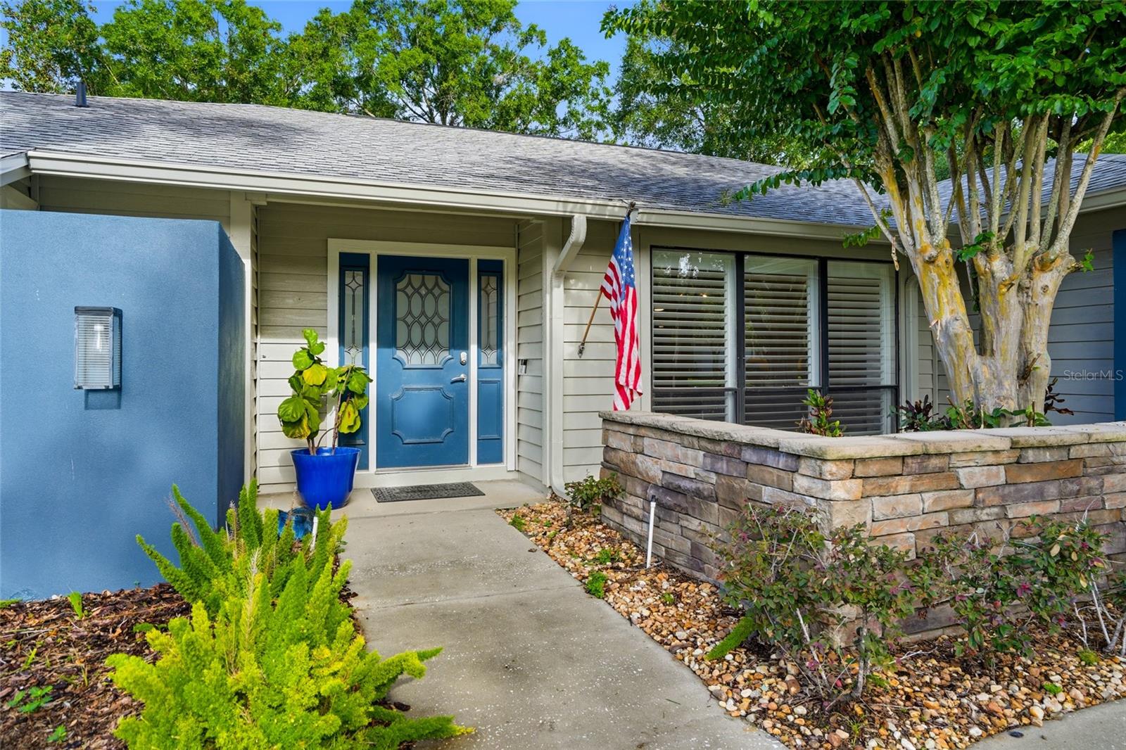 HAMPTON VILLAGE - Residential