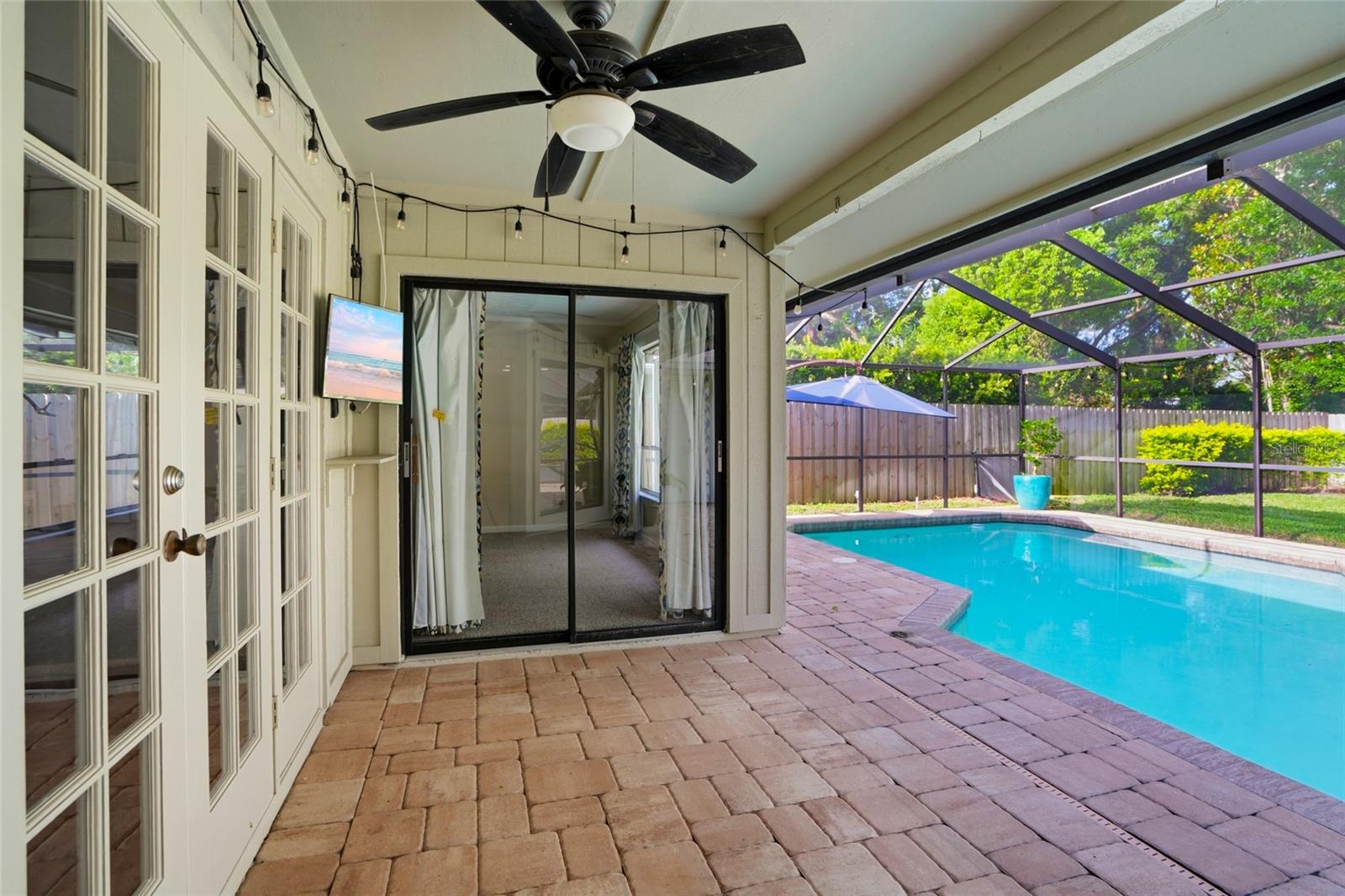 HAMPTON VILLAGE - Residential