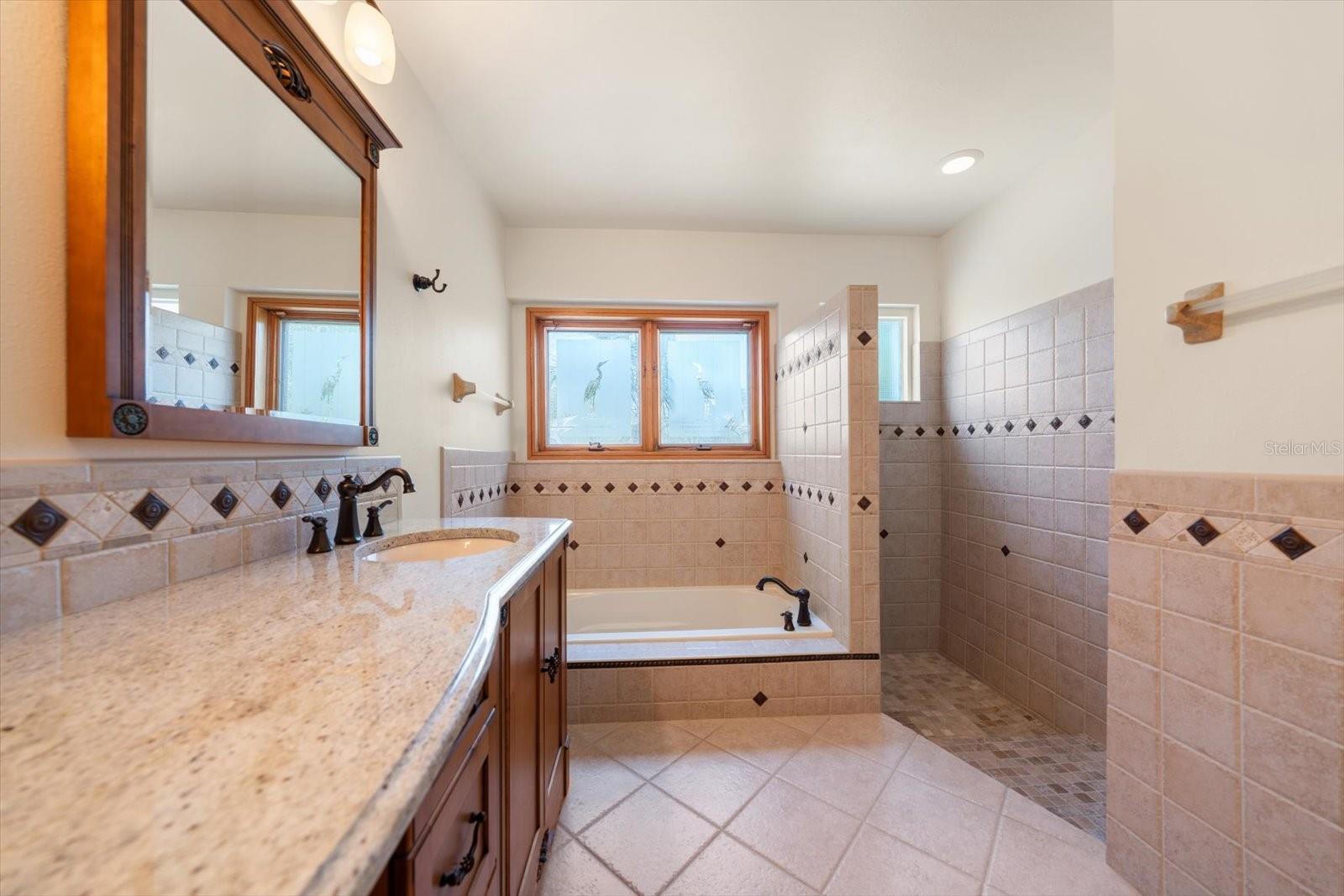 HARBOR BLUFFS SEC 2 - Residential