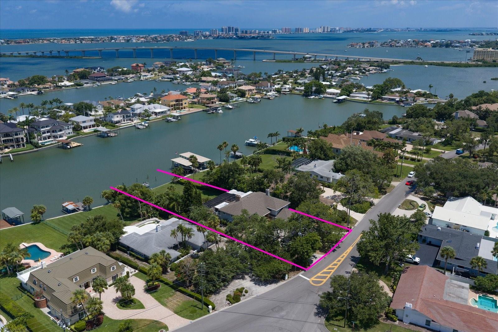 HARBOR BLUFFS SEC 2 - Residential