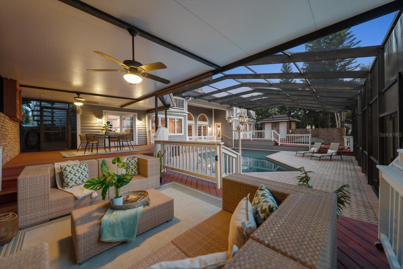 HARBOR BLUFFS SEC 2 - Residential