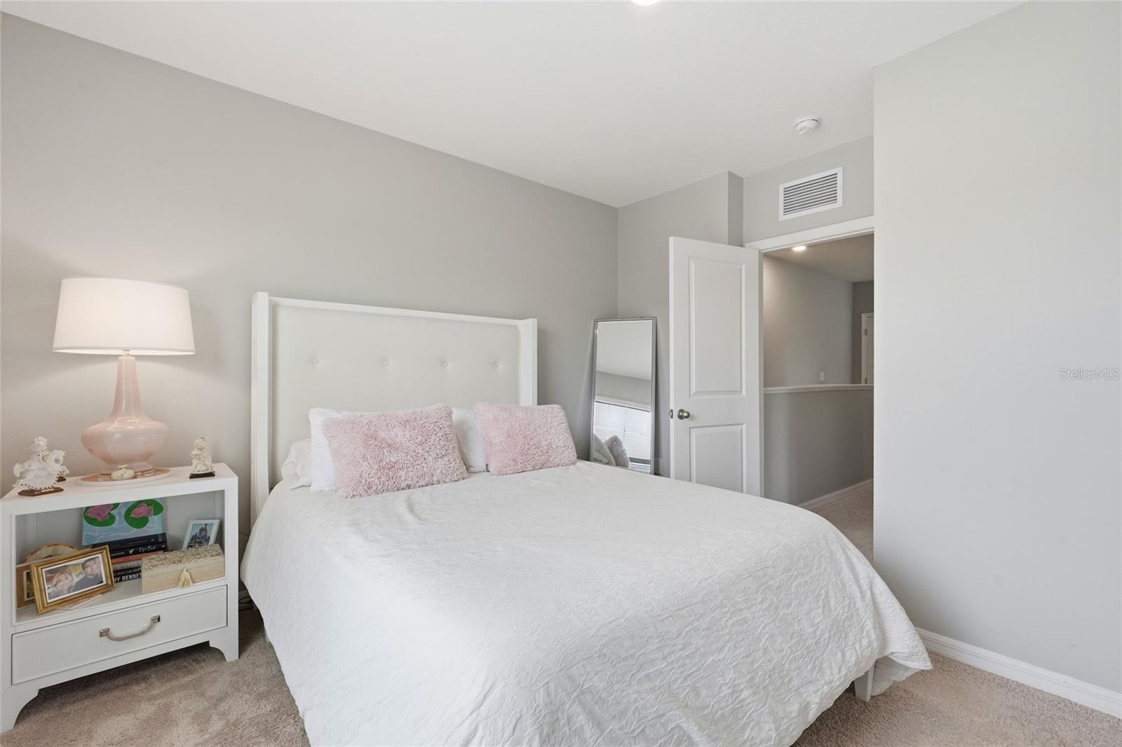 LANDING PH 1 - Residential