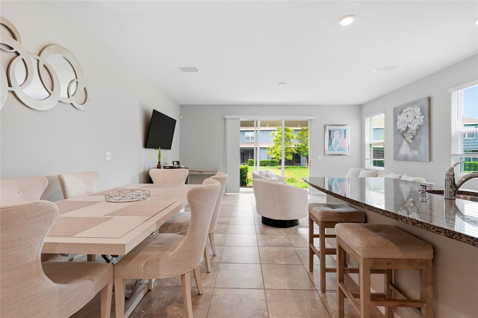 LANDING PH 1 - Residential
