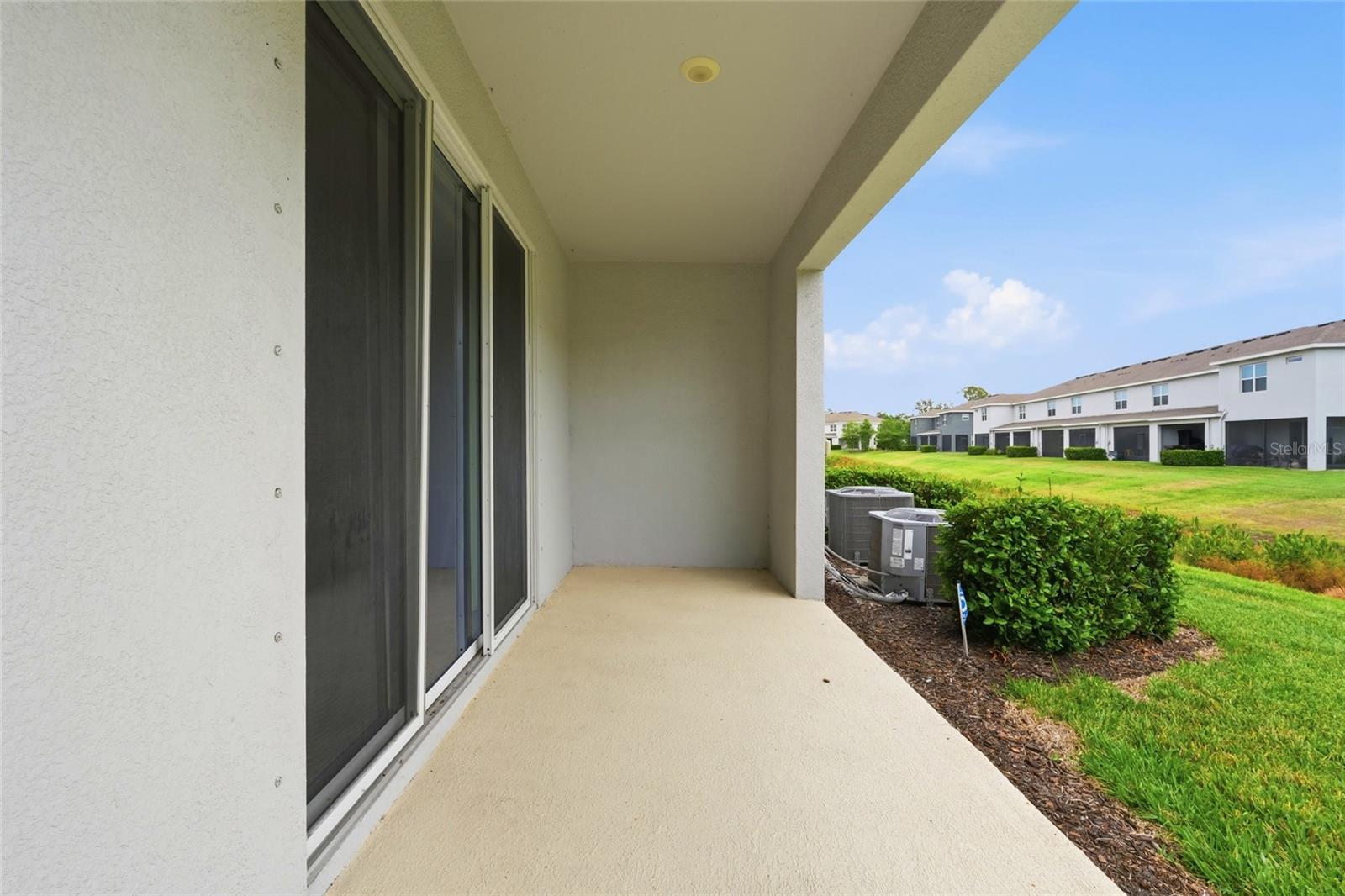 LANDING PH 1 - Residential