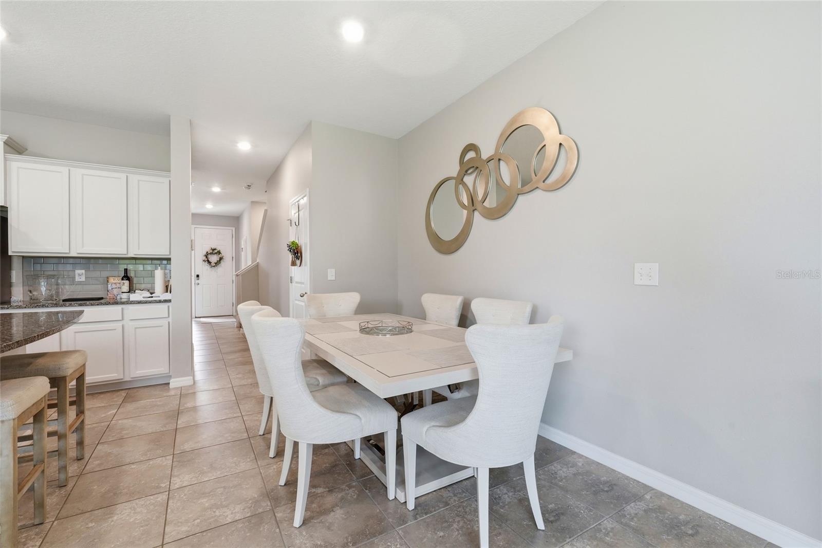 LANDING PH 1 - Residential