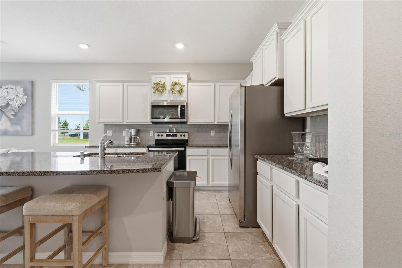 LANDING PH 1 - Residential