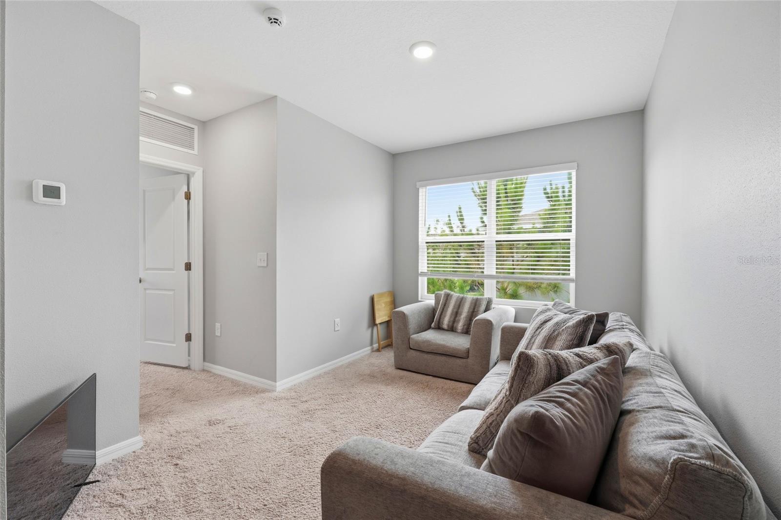 LANDING PH 1 - Residential