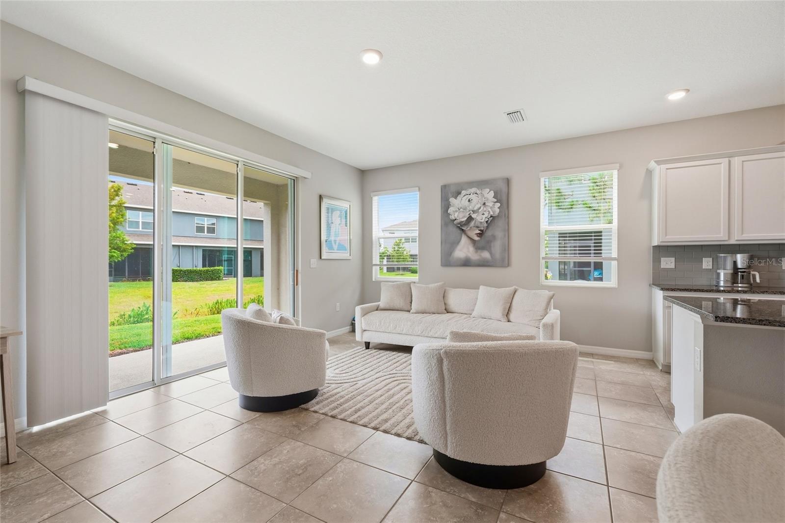 LANDING PH 1 - Residential