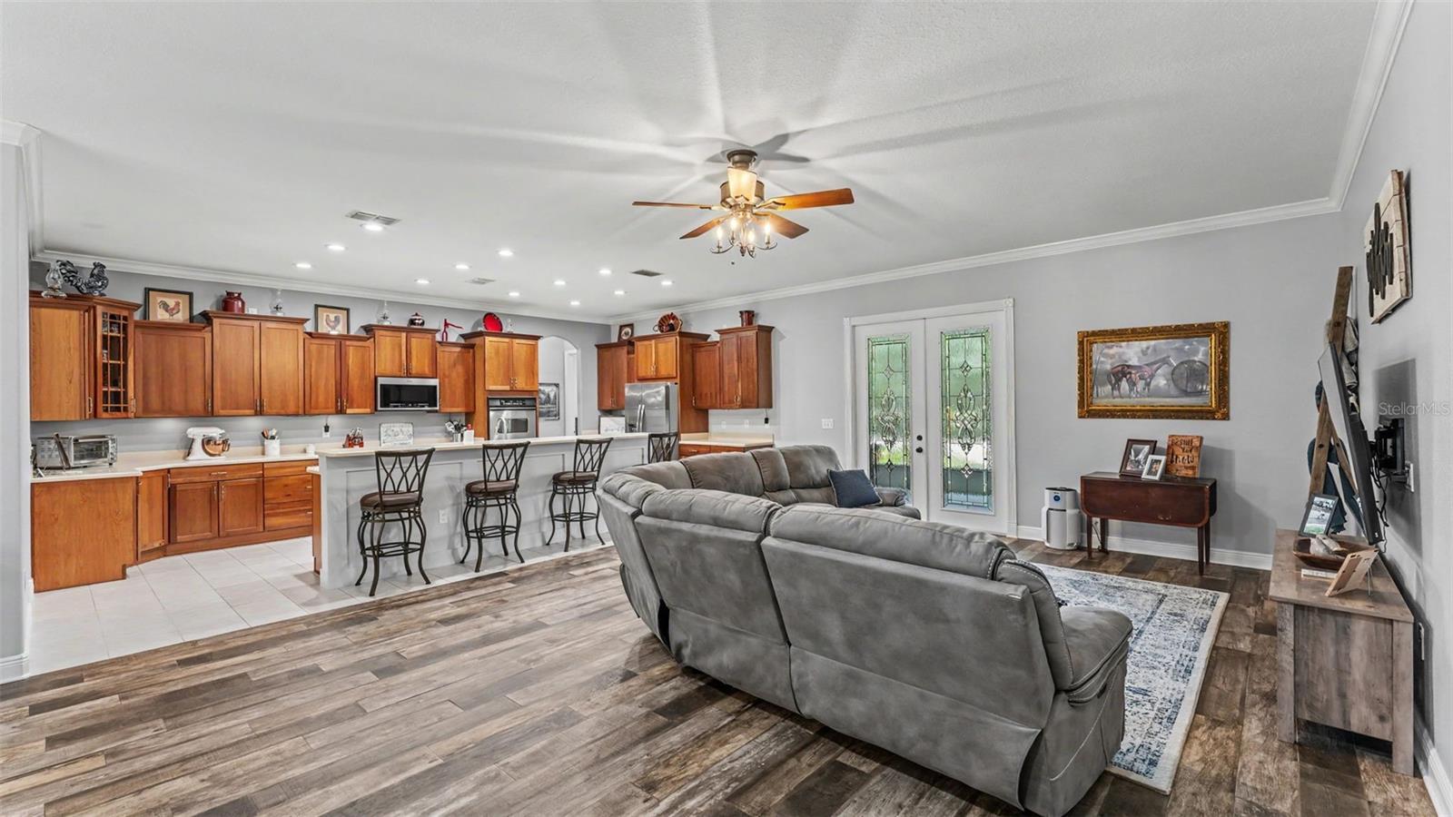 HATCHWOOD ESTATES - Residential