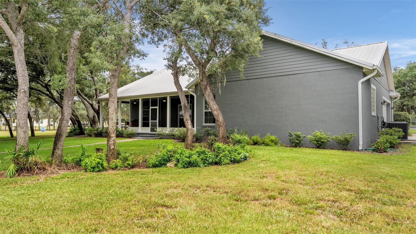 HATCHWOOD ESTATES - Residential