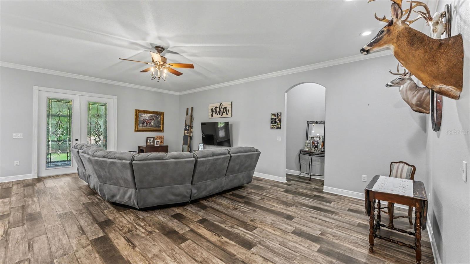HATCHWOOD ESTATES - Residential