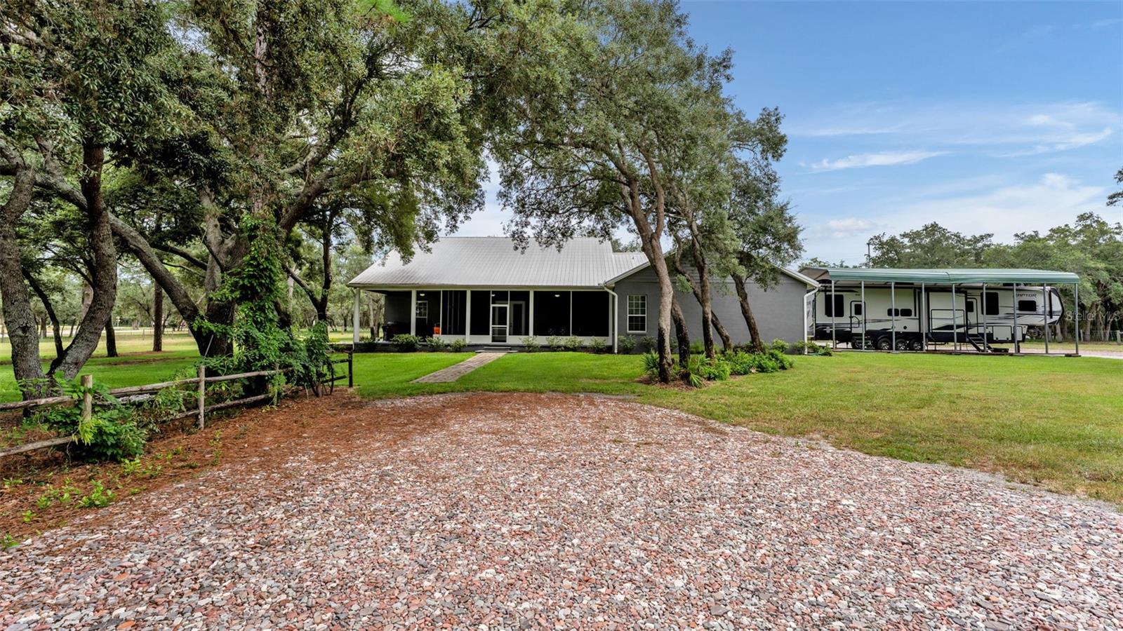 HATCHWOOD ESTATES - Residential