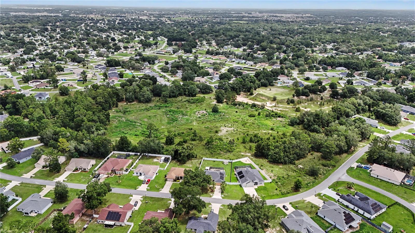 KINGSLAND COUNTRY ESTATE - Land
