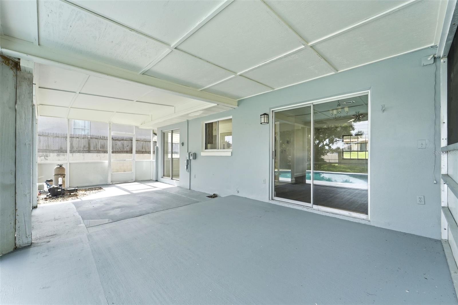 DELTONA LAKES UNIT 08 - Residential