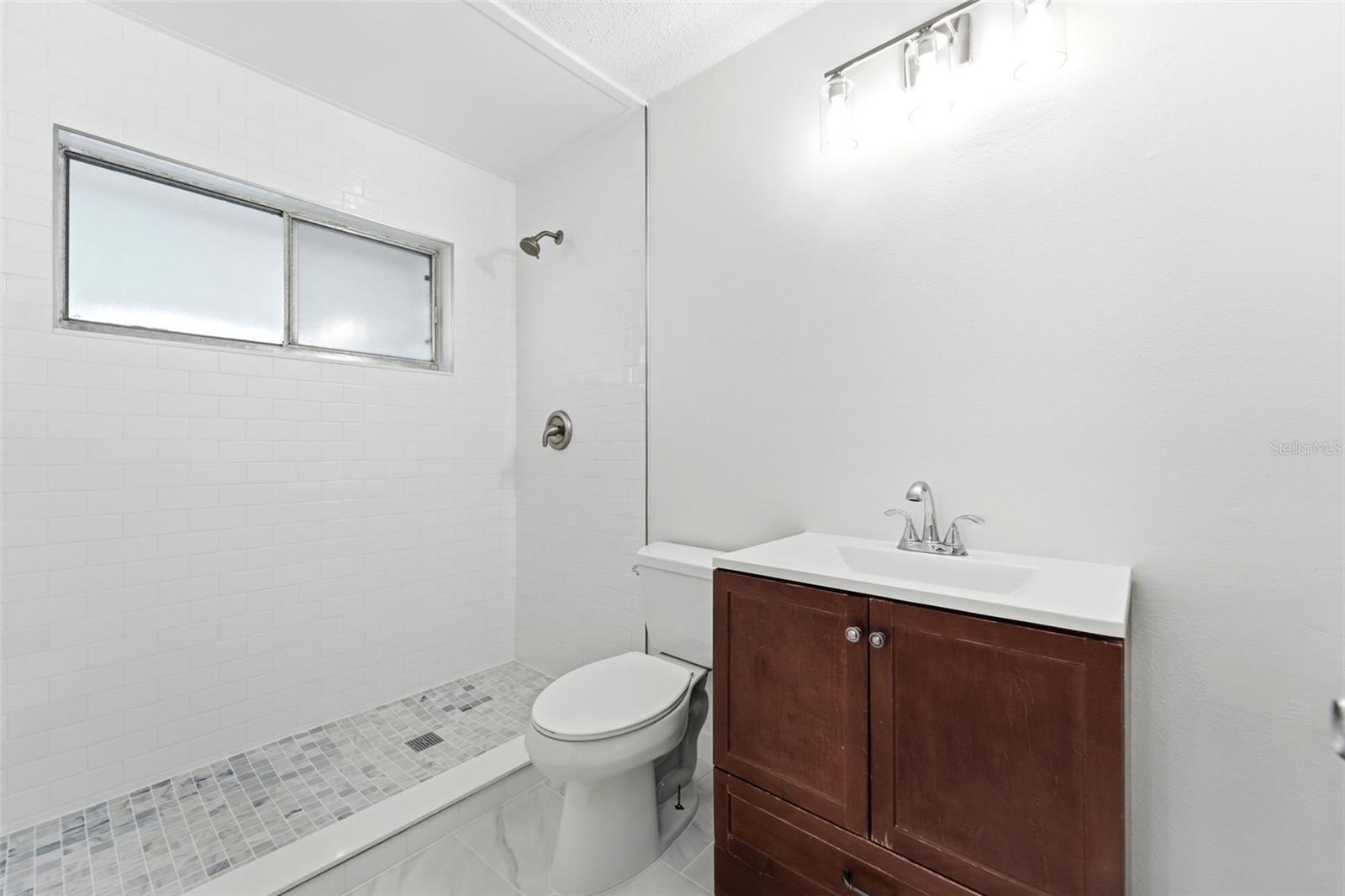 DELTONA LAKES UNIT 08 - Residential