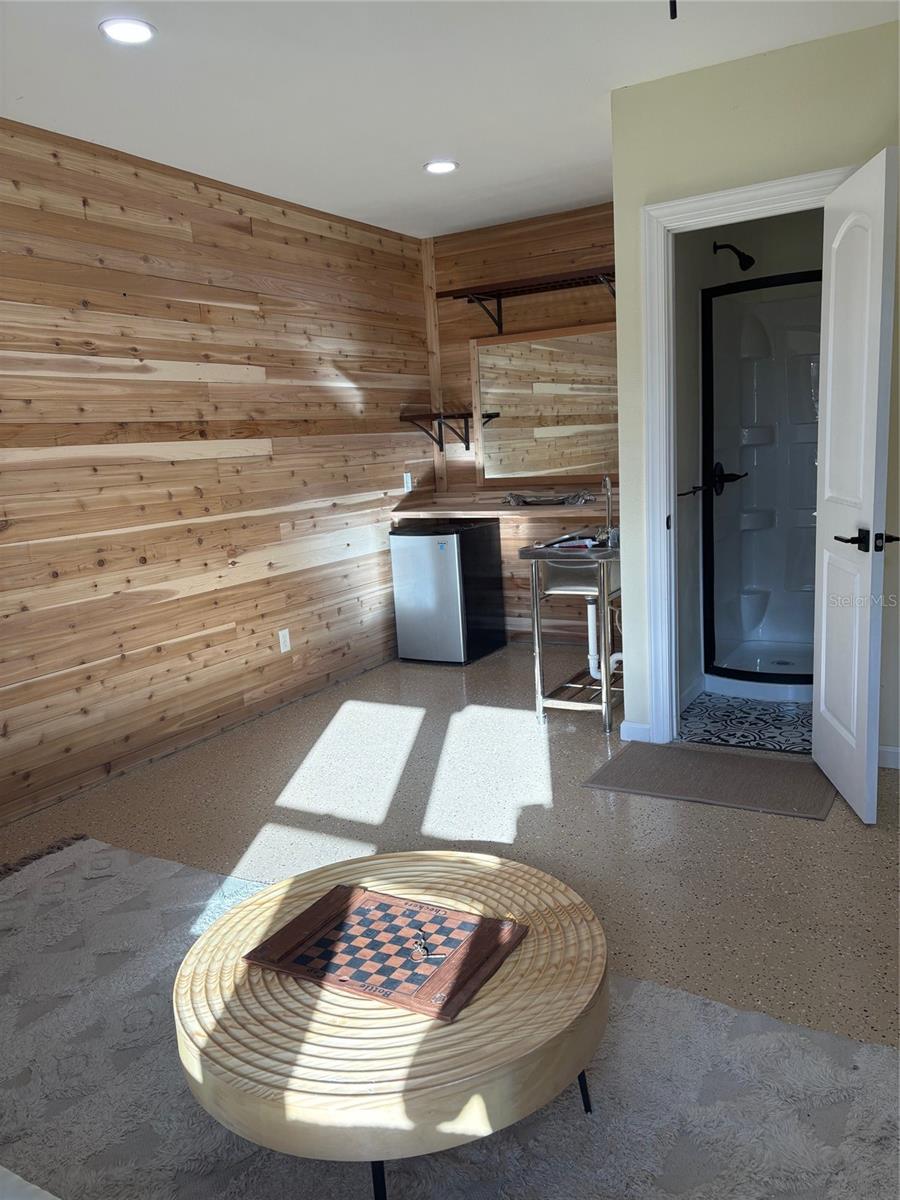 VINOLA GARDENS - Residential