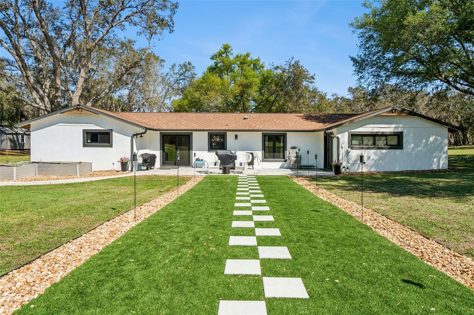 VINOLA GARDENS - Residential