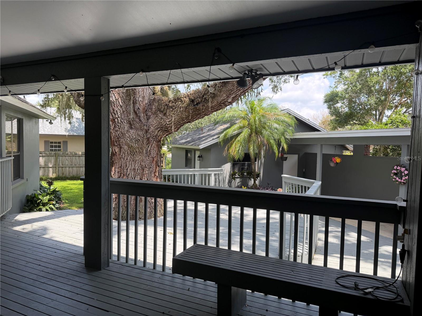SOUTHERN OAKS - Residential