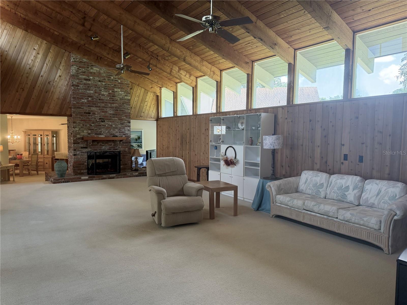 SOUTHERN OAKS - Residential