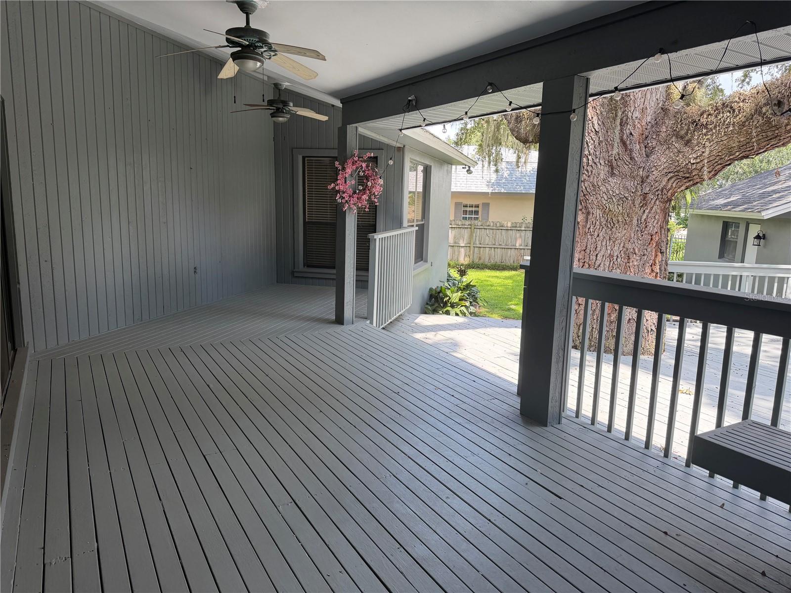 SOUTHERN OAKS - Residential