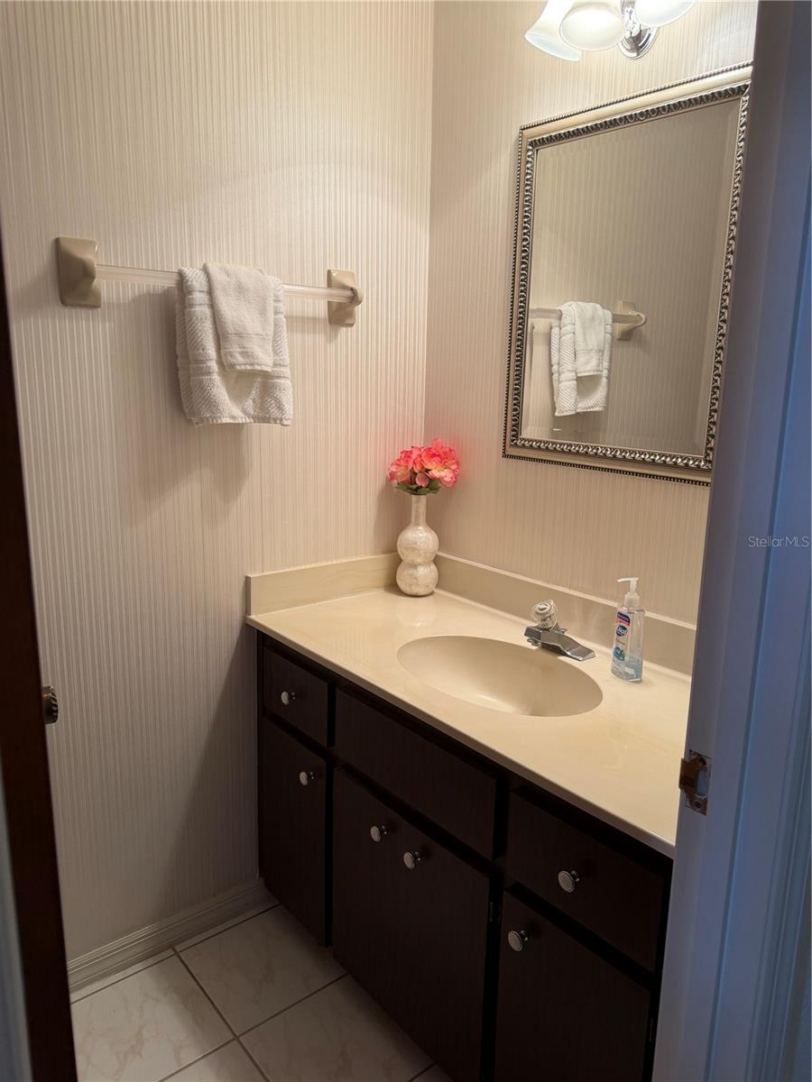 SOUTHERN OAKS - Residential