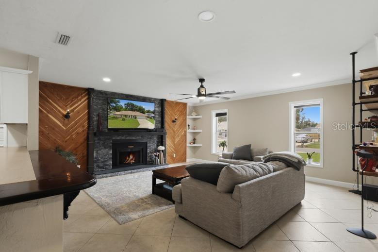 TOWN/BUNNELL - Residential