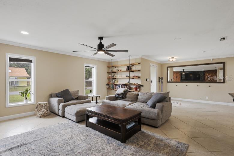 TOWN/BUNNELL - Residential