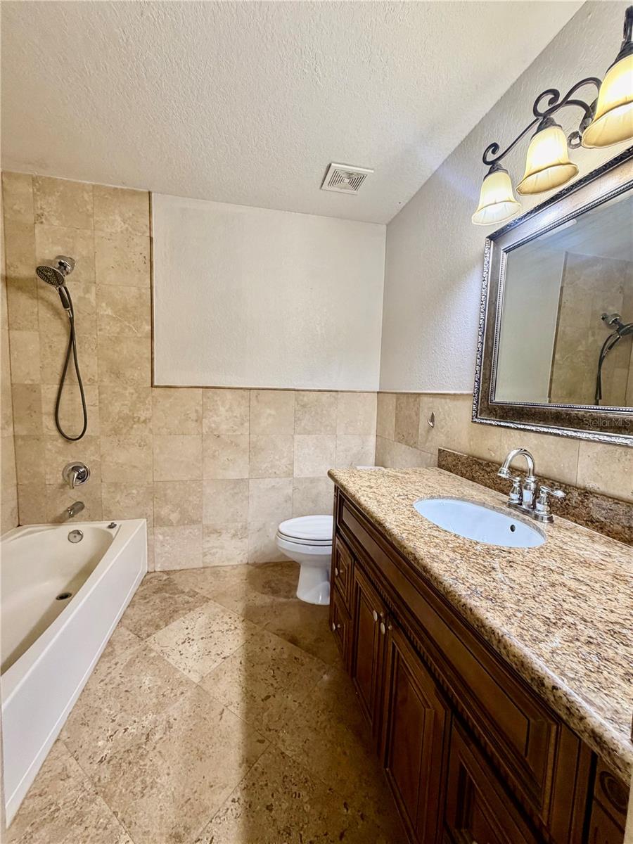 AUDUBON VLS/HUNTERS CRK CONDO - Residential