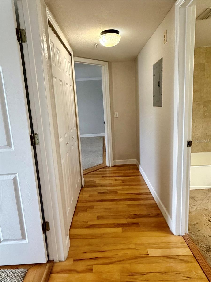 AUDUBON VLS/HUNTERS CRK CONDO - Residential