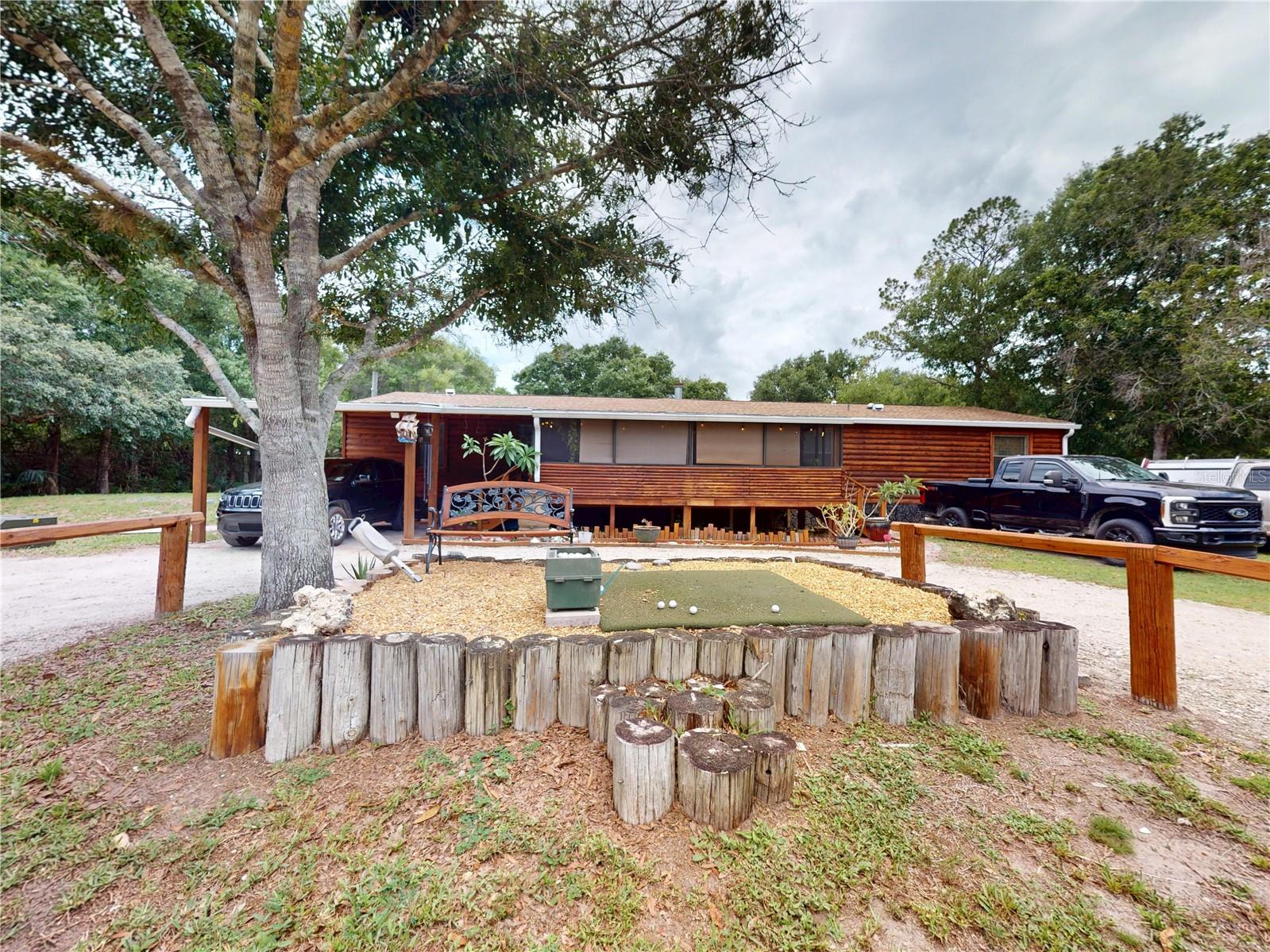 YOUNGBLOOD RONALD E & DONNA L - Residential