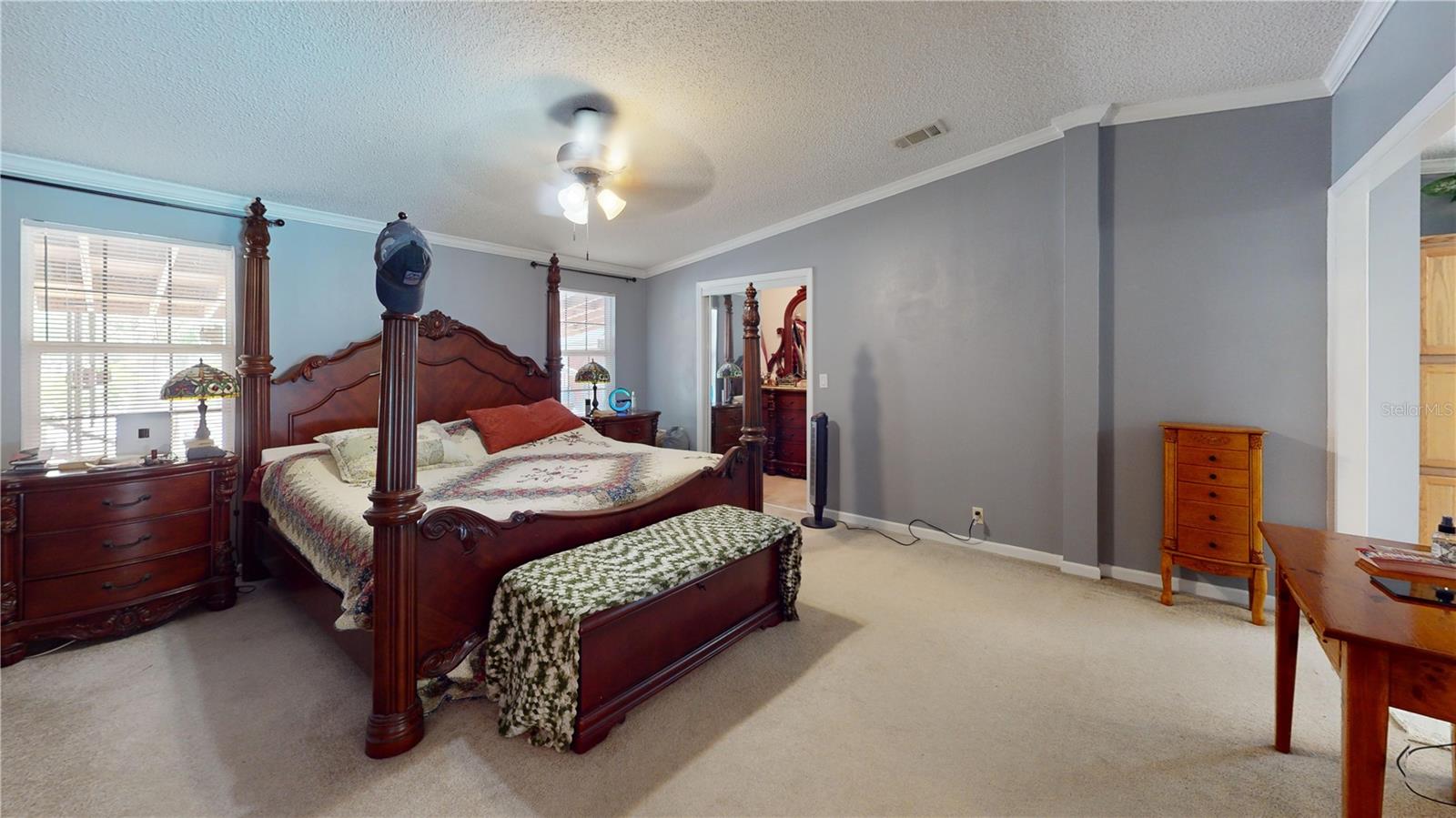 YOUNGBLOOD RONALD E & DONNA L - Residential