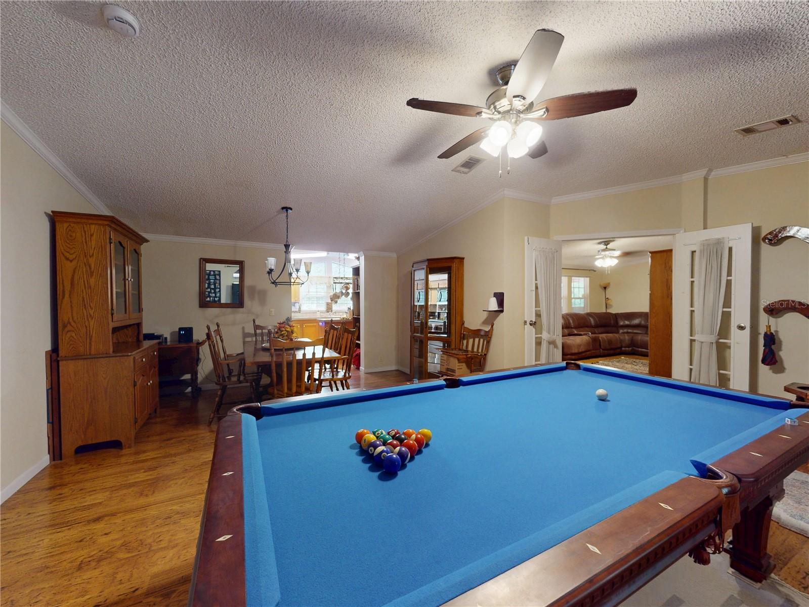 YOUNGBLOOD RONALD E & DONNA L - Residential