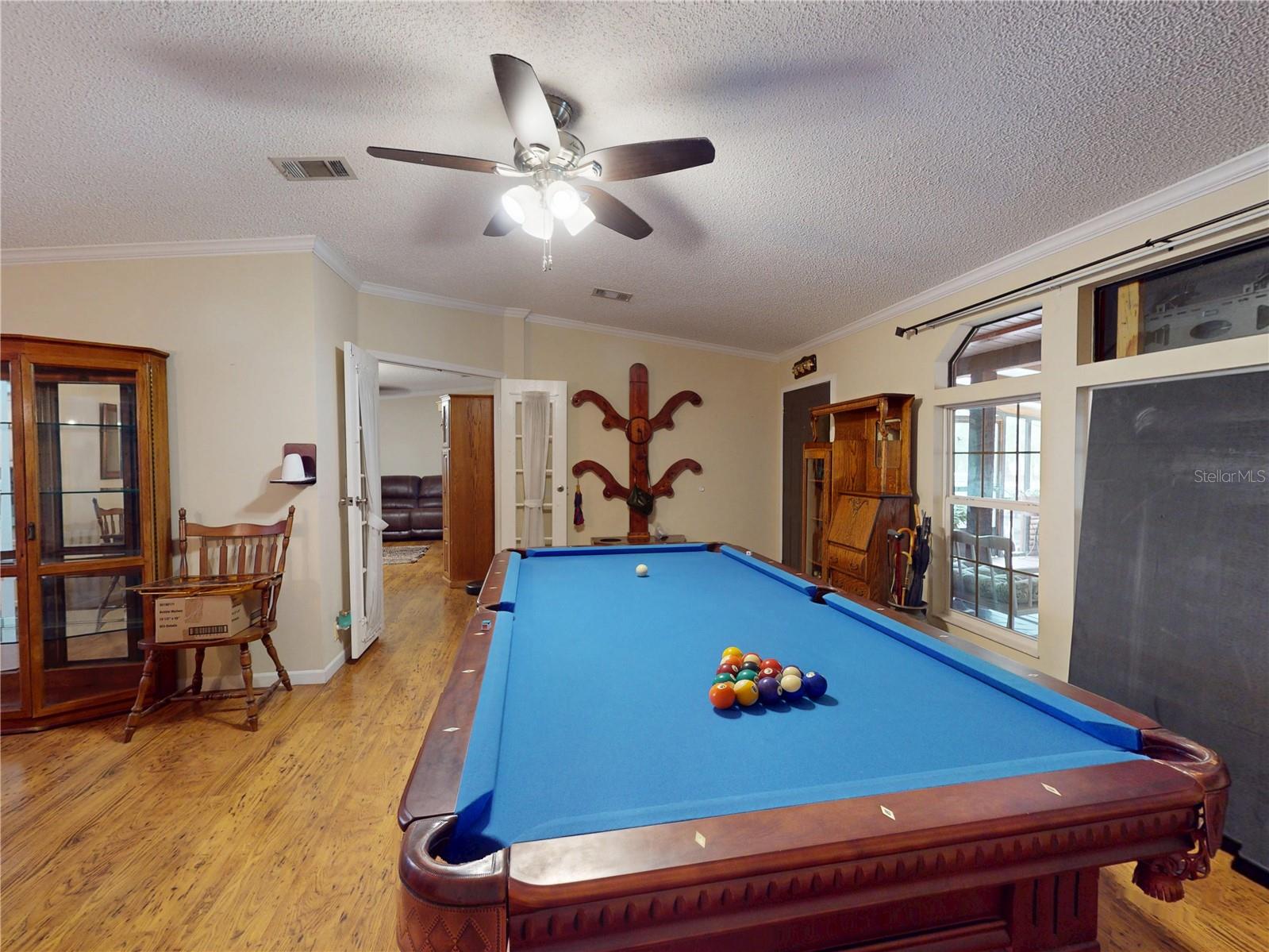 YOUNGBLOOD RONALD E & DONNA L - Residential