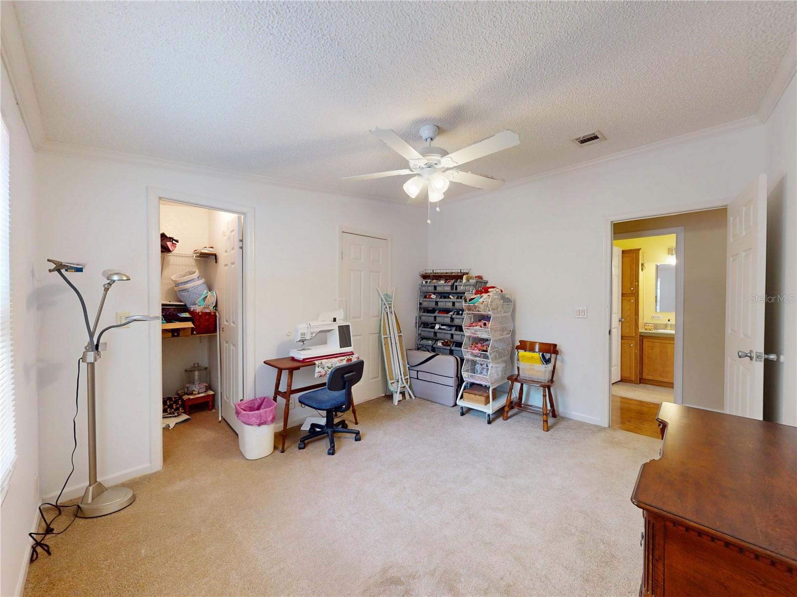 YOUNGBLOOD RONALD E & DONNA L - Residential