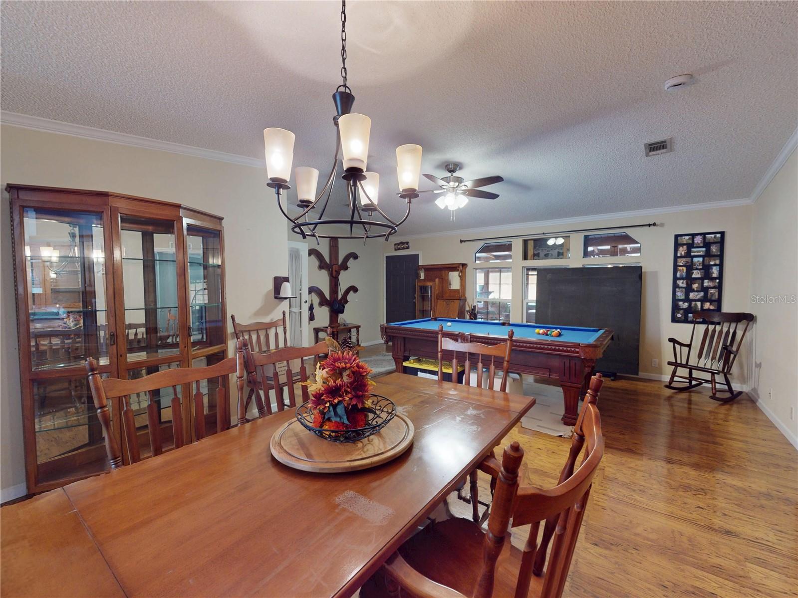 YOUNGBLOOD RONALD E & DONNA L - Residential