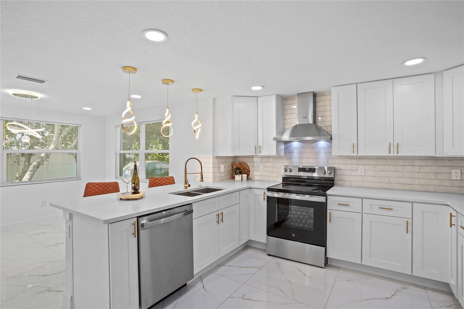 NEW PORT RICHEY CITY - Residential