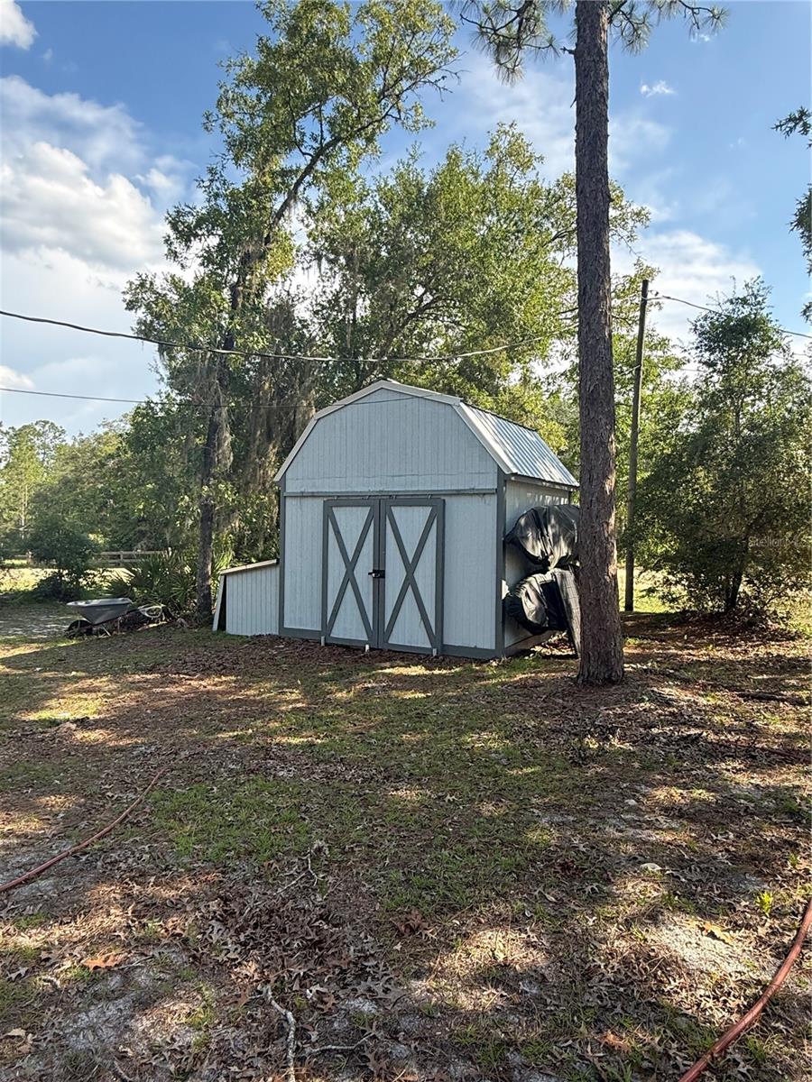 INTERLACHEN LAKES ESTATES - Residential