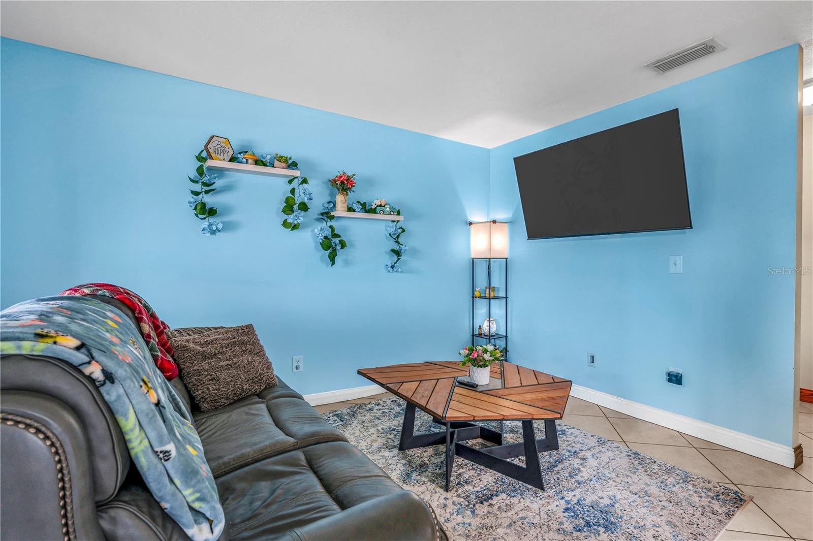 BRISTOL BAY CONDO - Residential