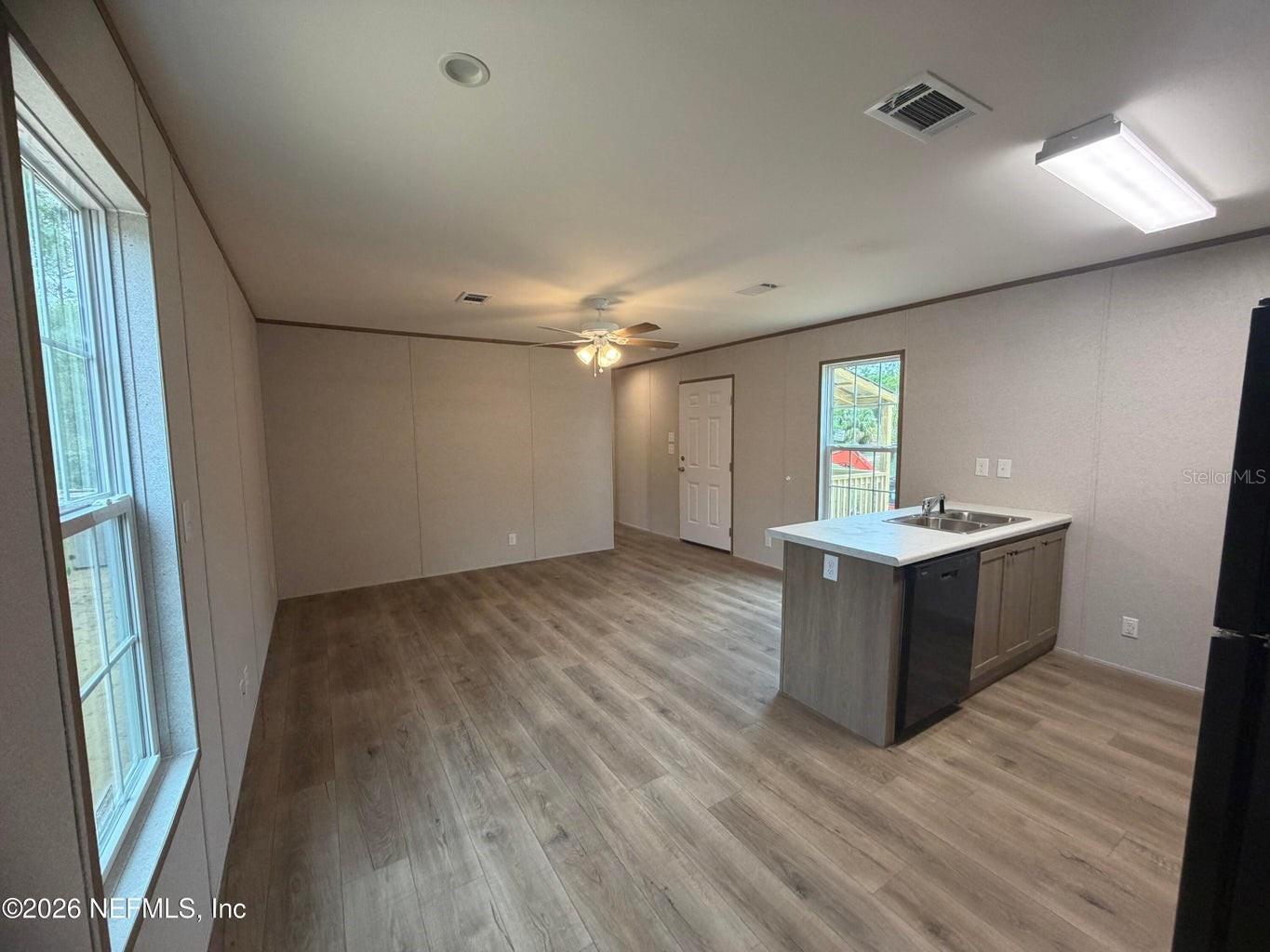 INTERLACHEN LAKES ESTATES - Residential