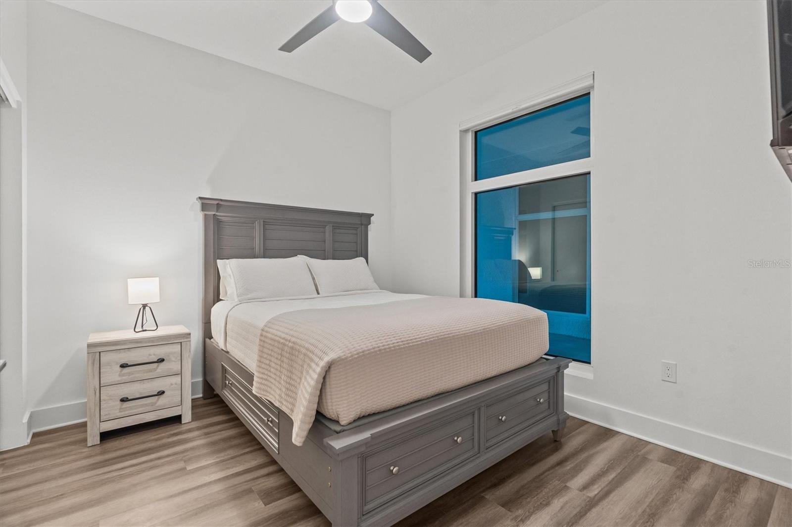 AZURE CONDO - Residential
