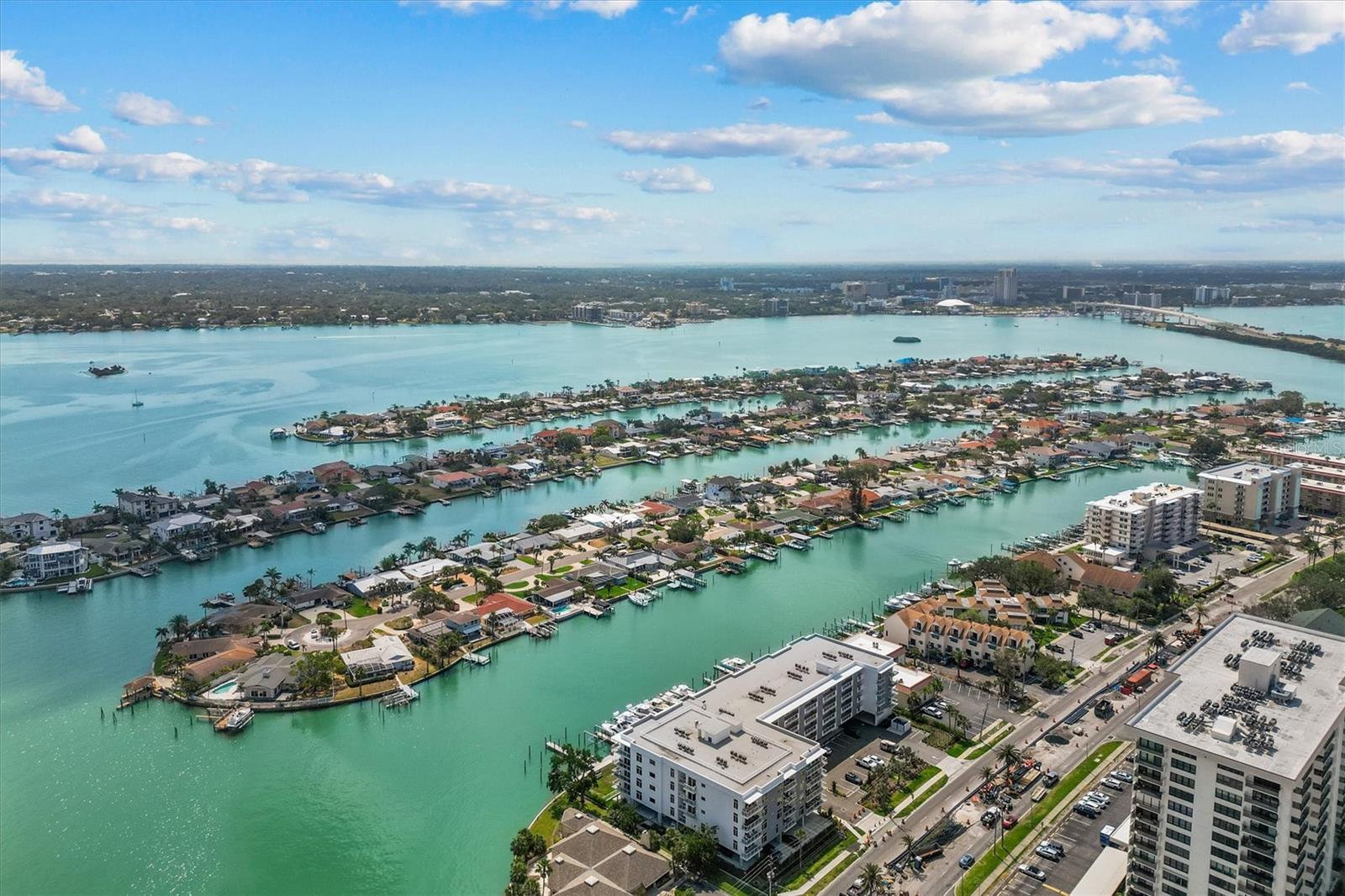 AZURE CONDO - Residential