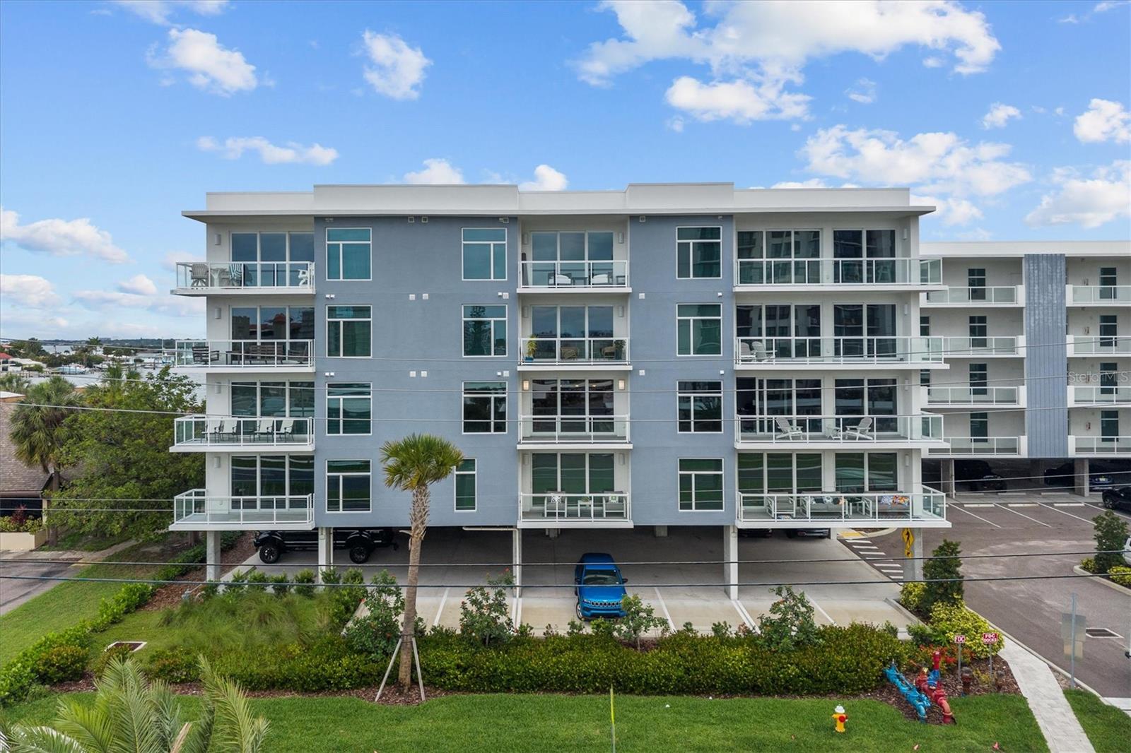 AZURE CONDO - Residential