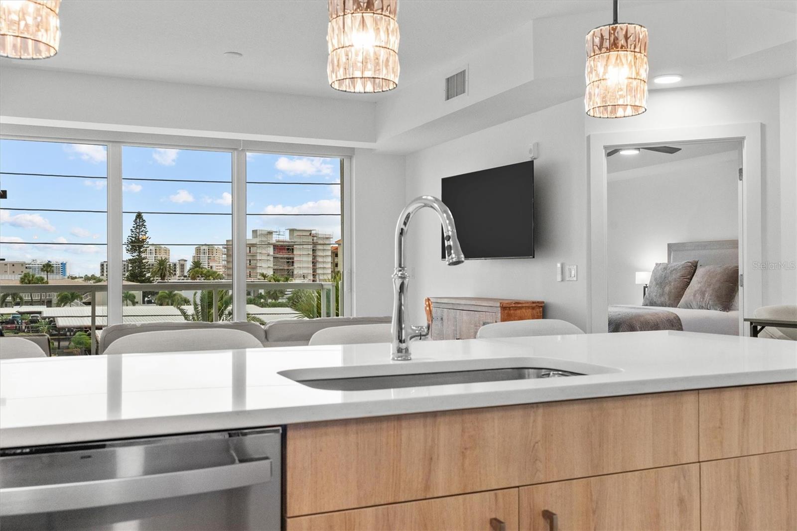 AZURE CONDO - Residential