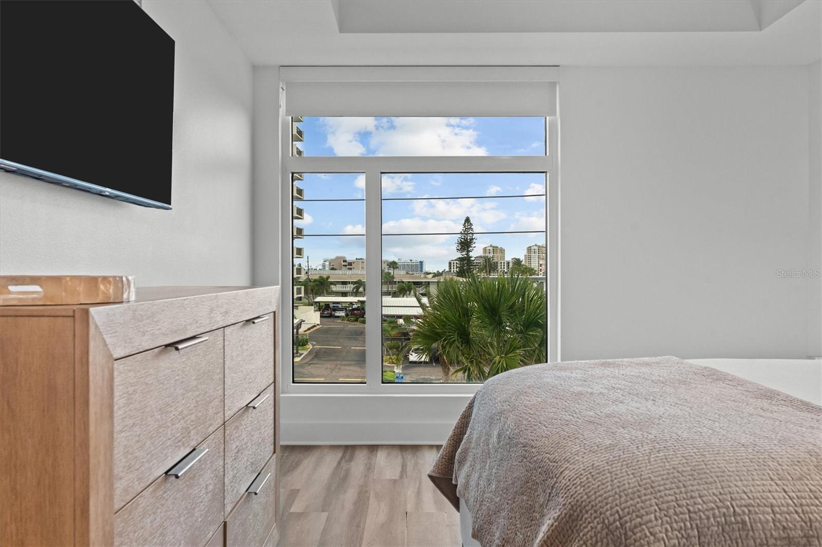 AZURE CONDO - Residential