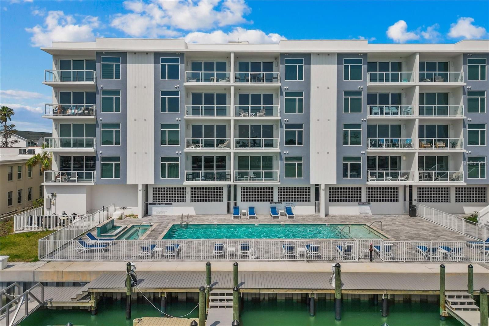 AZURE CONDO - Residential